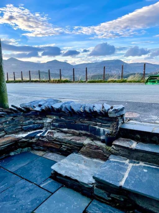 The Walkers' Cwtch Daire Ffestiniog Dış mekan fotoğraf